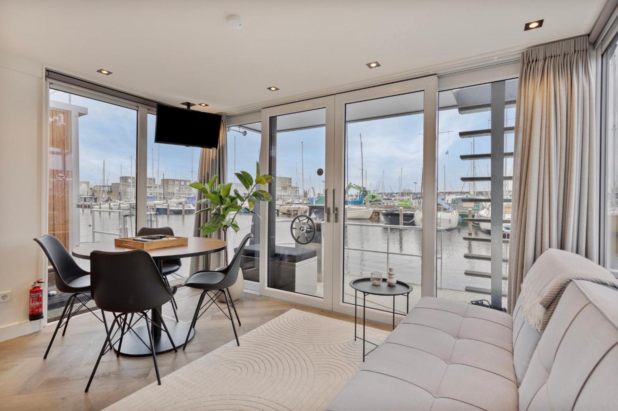 Luxurious Waterloft Near Beach And Centre By Weltevreden Experience Zeewolde Exterior foto