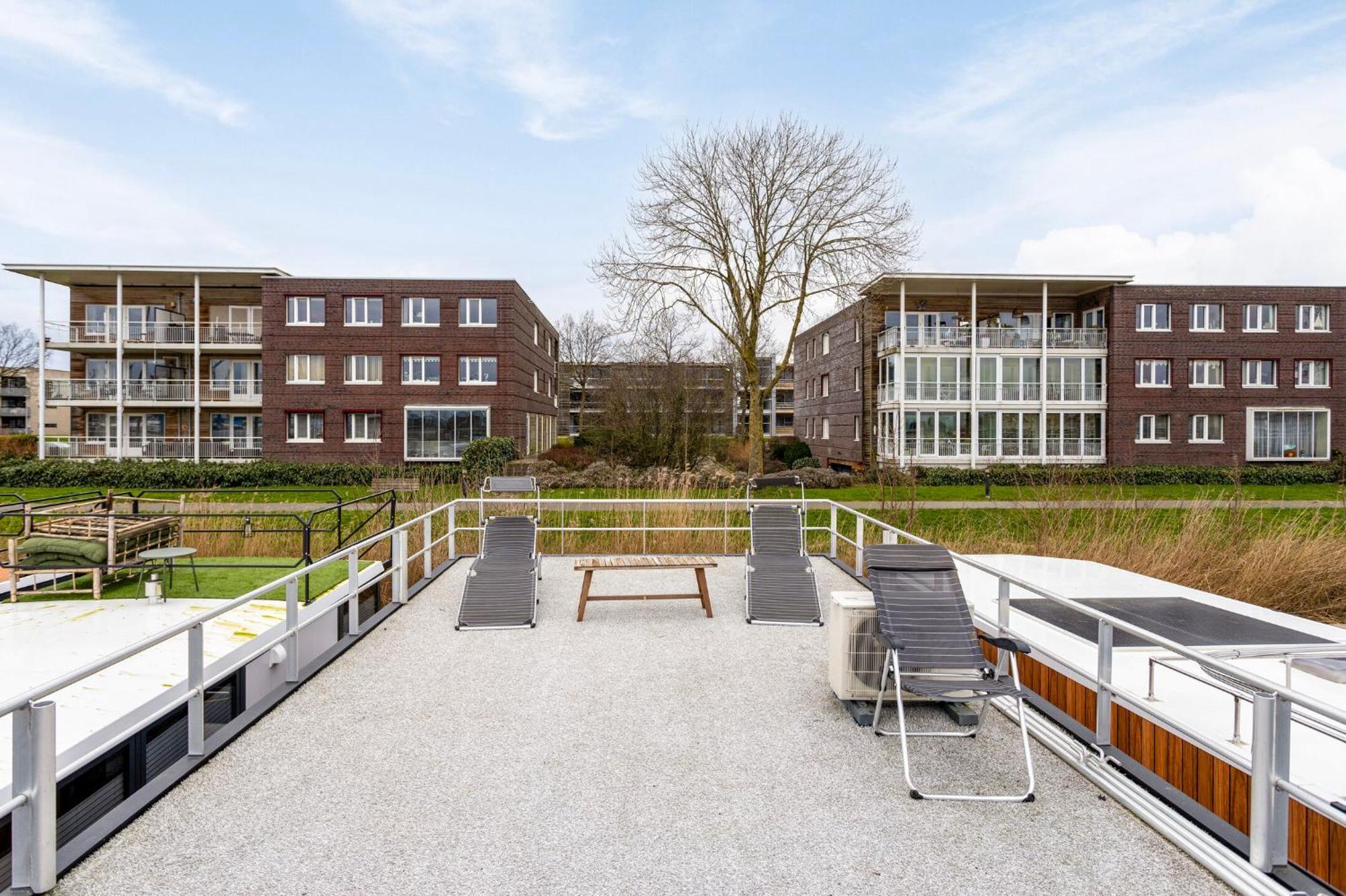 Luxurious Waterloft Near Beach And Centre By Weltevreden Experience Zeewolde Exterior foto