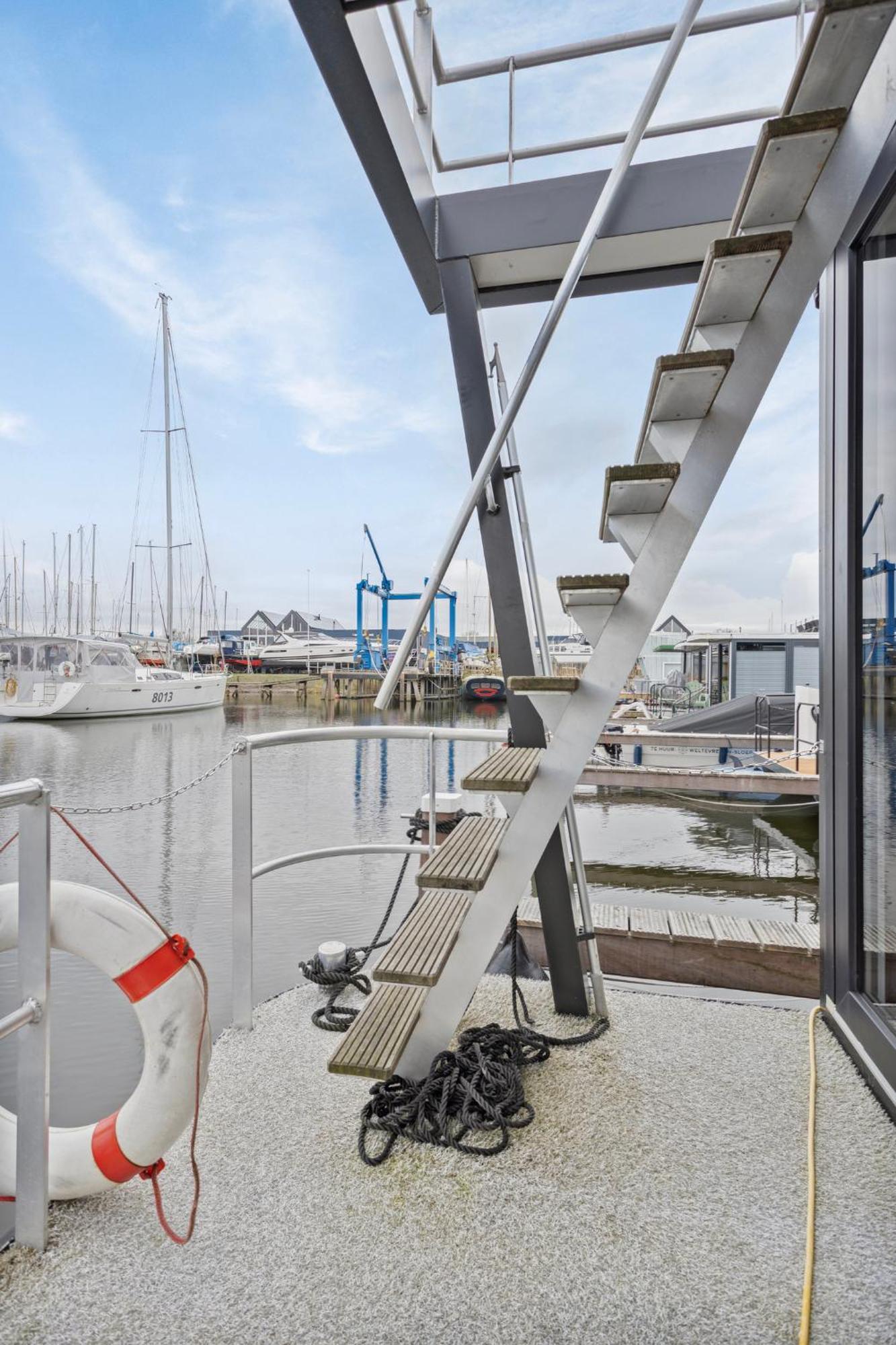 Luxurious Waterloft Near Beach And Centre By Weltevreden Experience Zeewolde Exterior foto