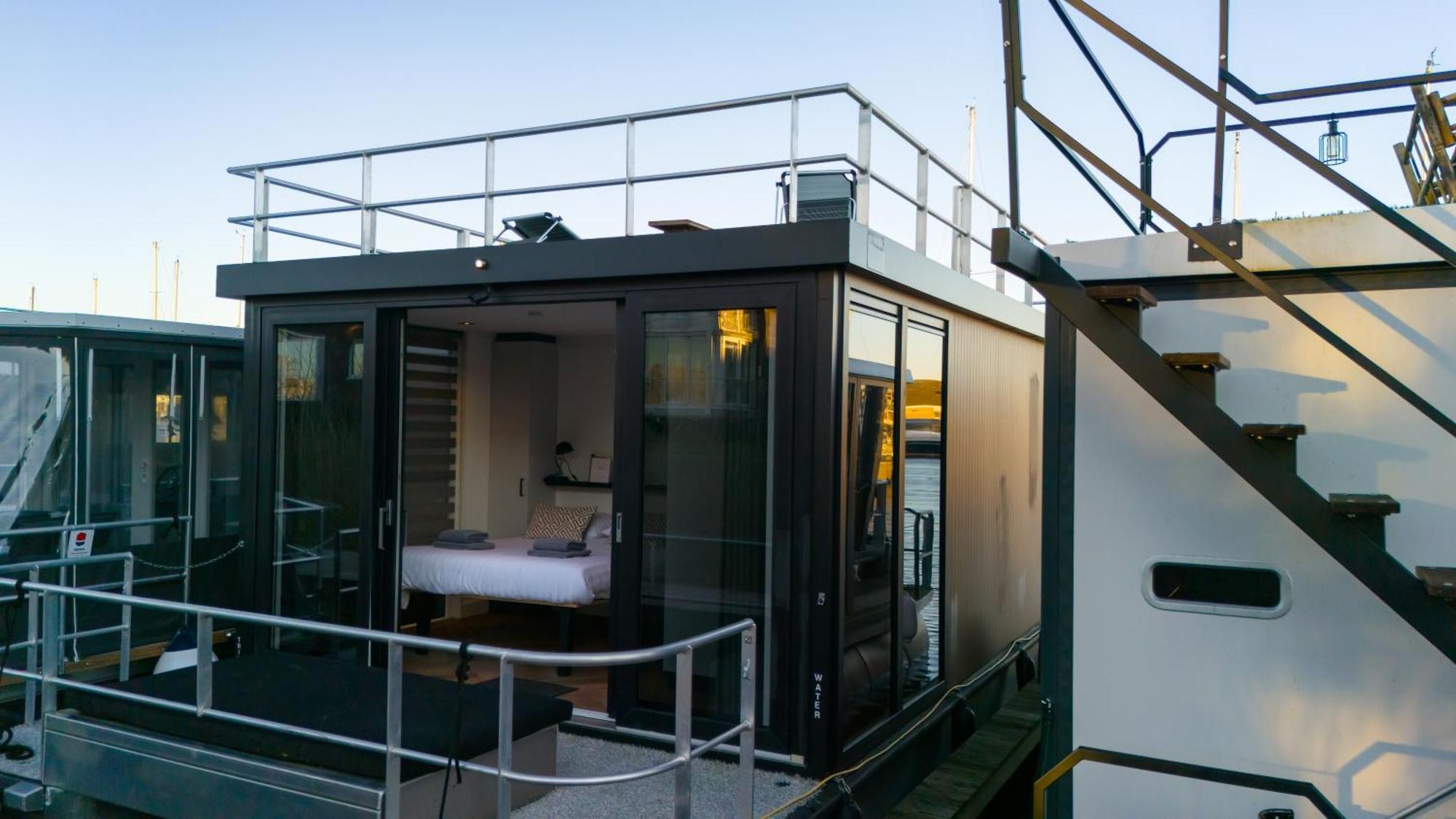 Luxurious Waterloft Near Beach And Centre By Weltevreden Experience Zeewolde Exterior foto
