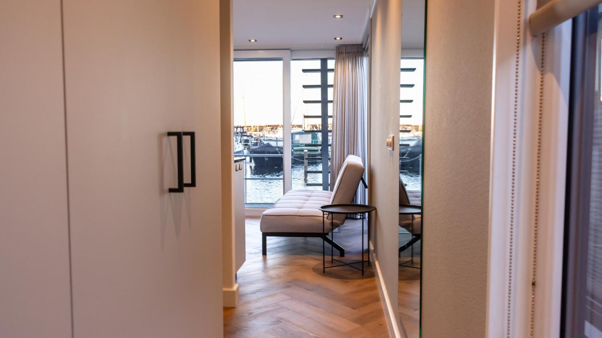 Luxurious Waterloft Near Beach And Centre By Weltevreden Experience Zeewolde Exterior foto