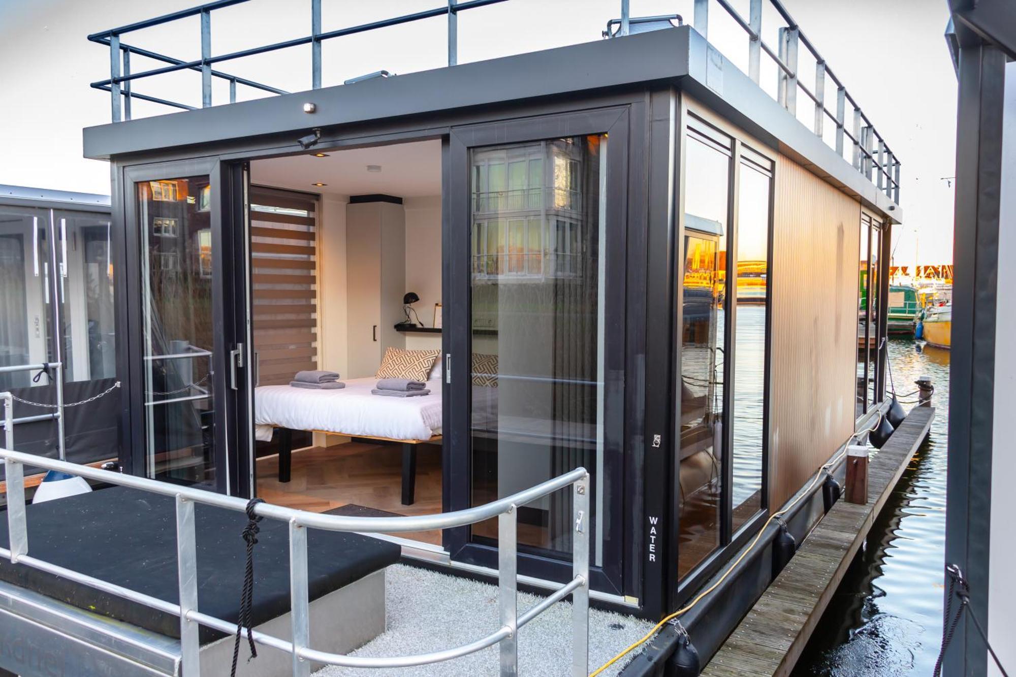 Luxurious Waterloft Near Beach And Centre By Weltevreden Experience Zeewolde Exterior foto